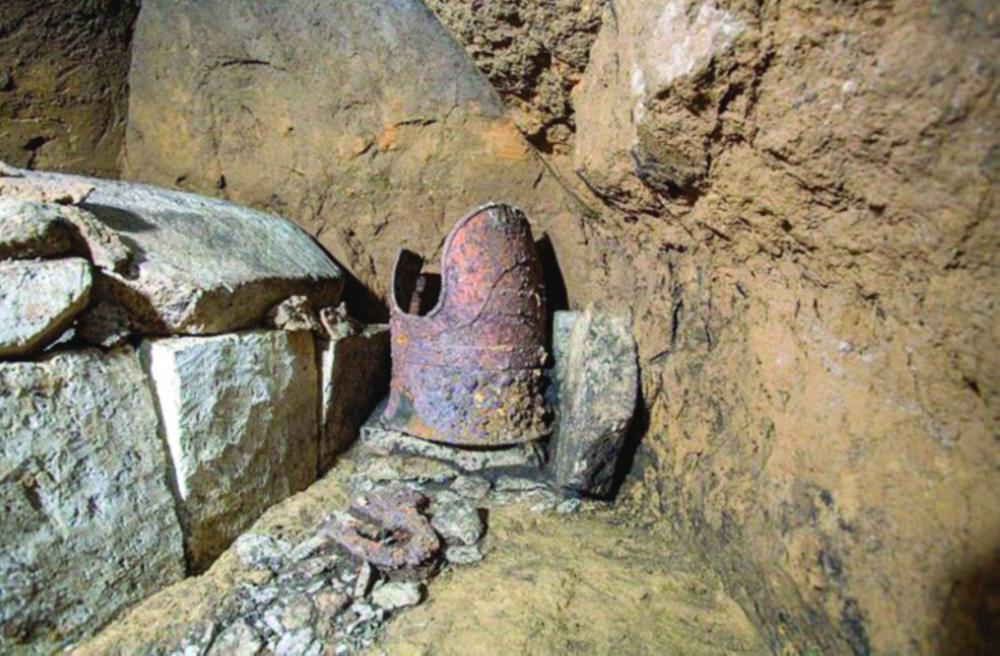 nnnnnnnu0627u0644u0642u0628u0631 u0648u0627u0644u0645u0639u062fu0627u062a (The Asahi Shimbun)