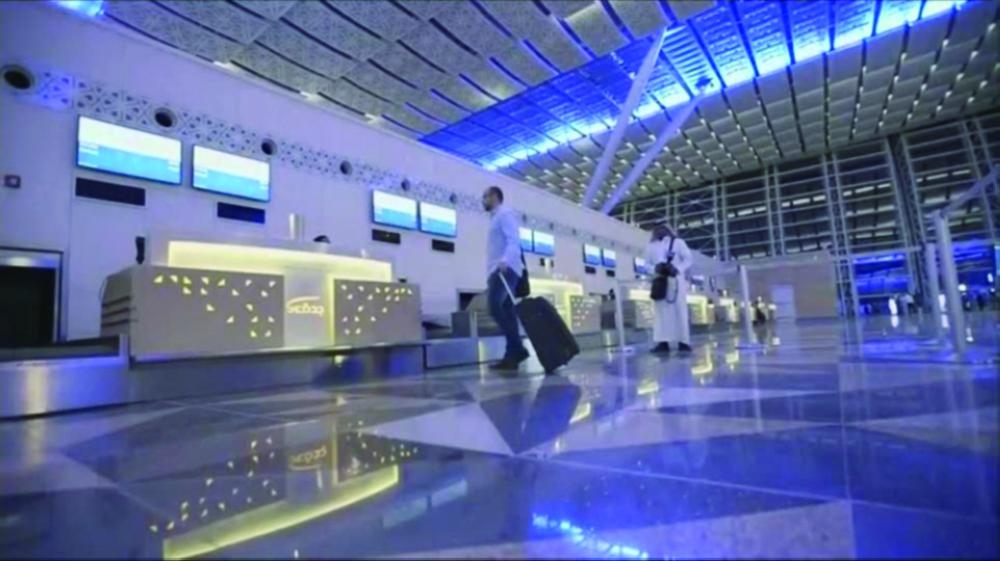 Аэропорт мекка. Международный аэропорт Король Фахд. Аэропорт Король Фахд внутри. Аэропорт Джидда. Аэропорт Король Абдулазиз.