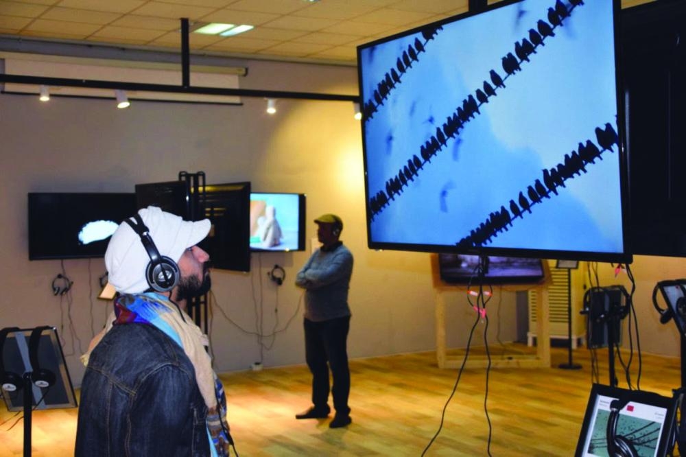 



فيديو آرت          (مكة)