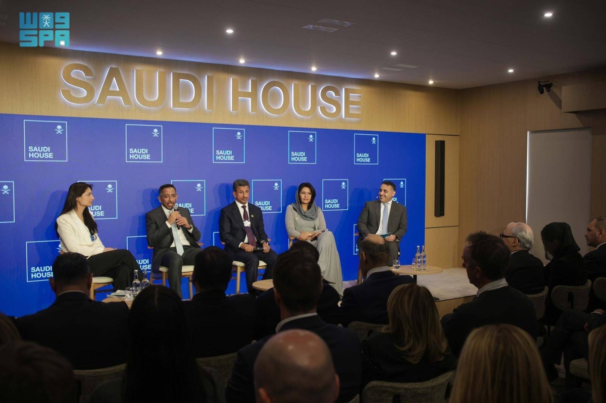 وزير الصناعة: المملكة غنية بالموارد الطبيعية لكن طاقاتها الشابة هي المورد الأهم 