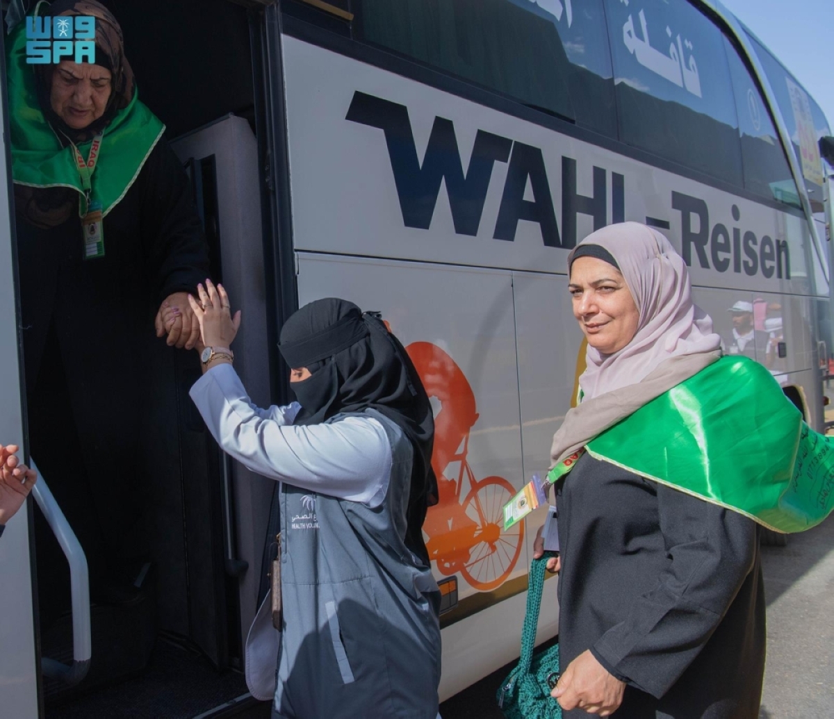 درب زبيدة ومنفذ جديدة عرعر مساران لخدمة الحجاج. عبر الحدود الشمالية 