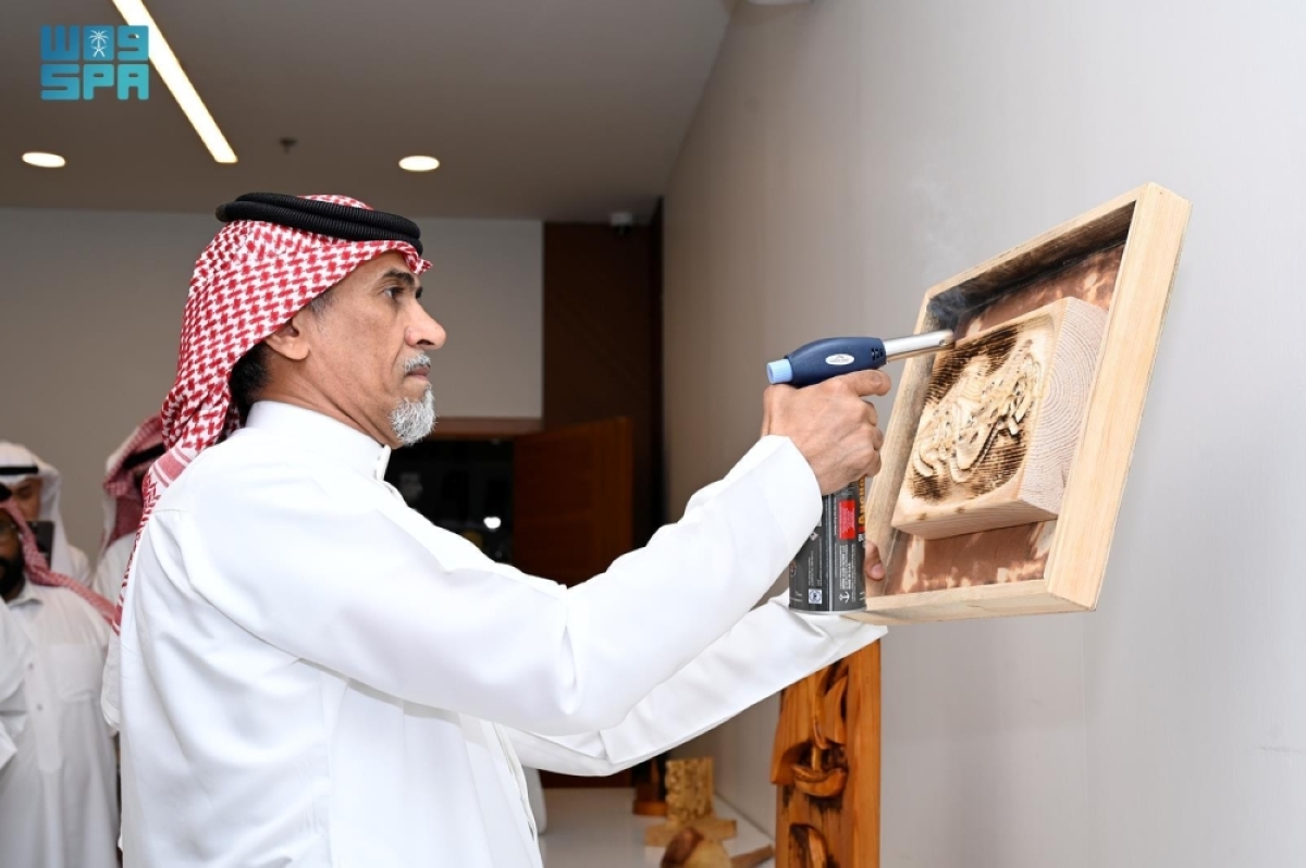 أمسية ثقافية في جازان 
تستعرض جماليات فن النحت على الخشب