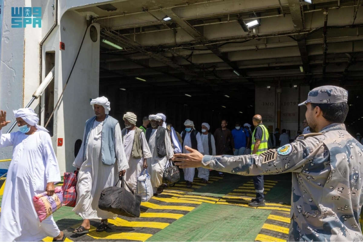 حرس الحدود يستقبل ضيوف الرحمن القادمين من السودان