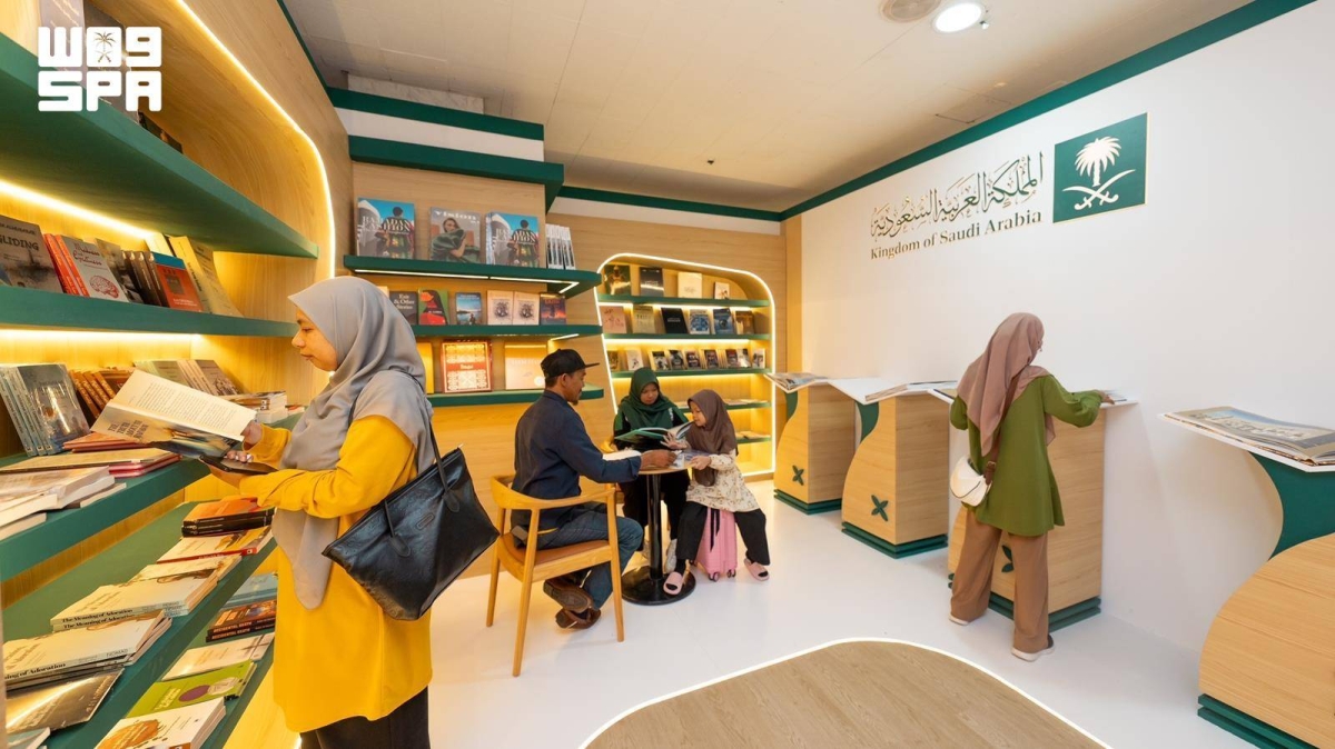 إقبال واسع على جناح المملكة بمعرض كوالالمبور للكتاب