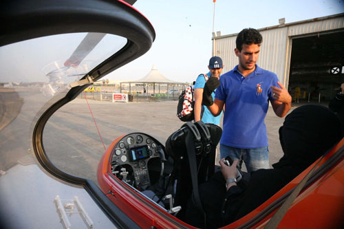 طيران شراعي يجذب زوار جدة صحيفة مكة